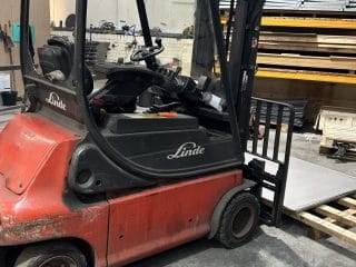 Forklift